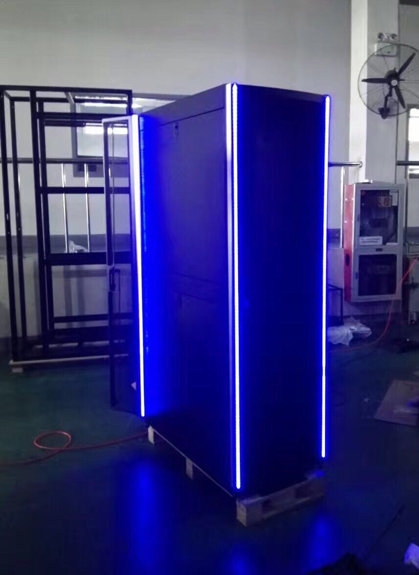 電腦機(jī)箱機(jī)柜